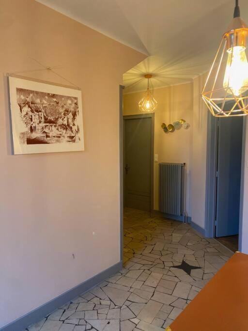 La Plante, Tendance Et Design Ornans Exterior foto
